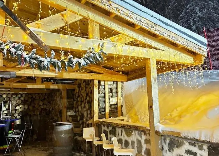 студио, стената Apartment *